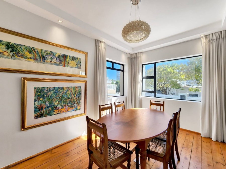 To Let 2 Bedroom Property for Rent in Green Point Western Cape